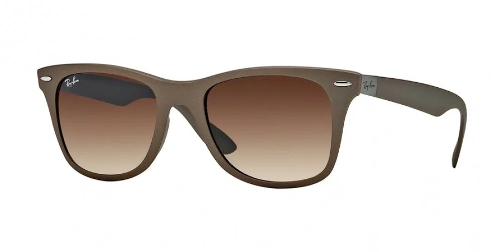 Ray-Ban Wayfarer Liteforce 4195 Sunglasses - view 11